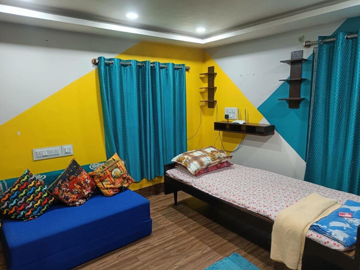 Terrace Garden & Unique 1 Bedroom Ac Rental Unit In Haldia Bagian luar foto